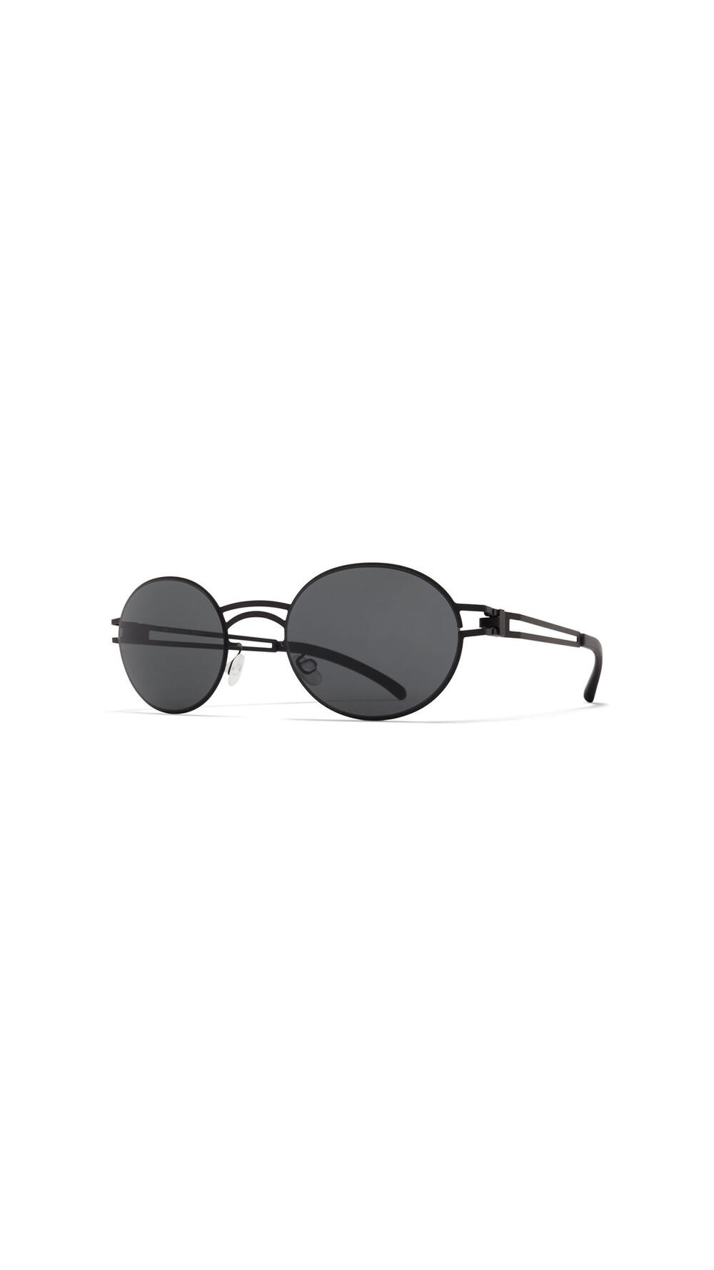 DADA. BLACK